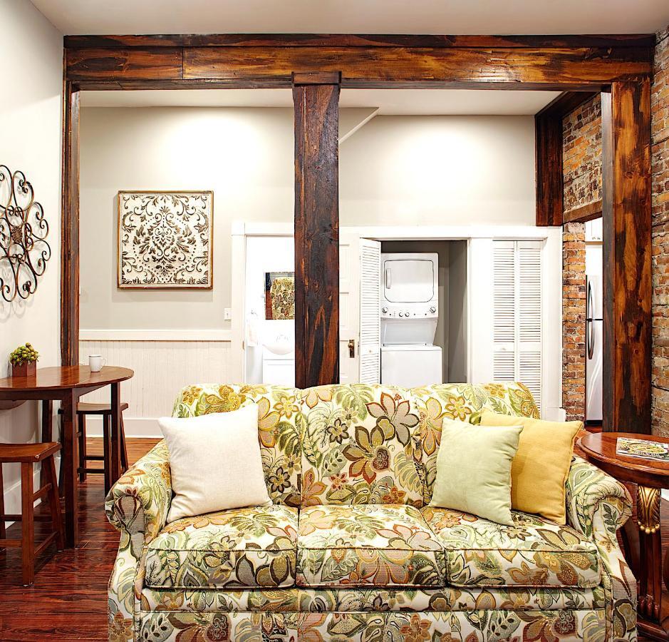 Newly Renovated Historic Savannah Townhome! 외부 사진